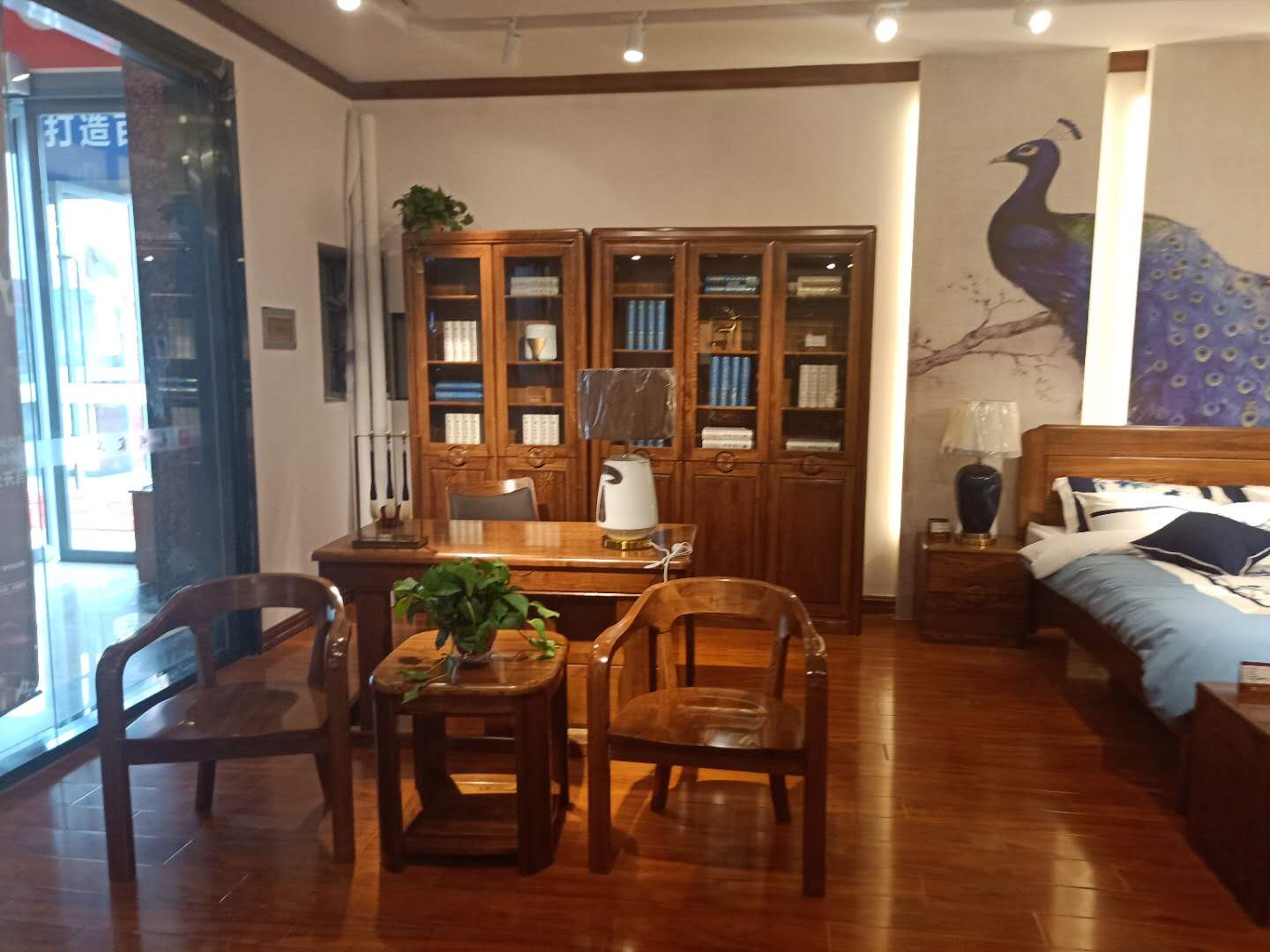 特大喜讯：北京万象城（中国）旗舰店重装庆典好礼不断