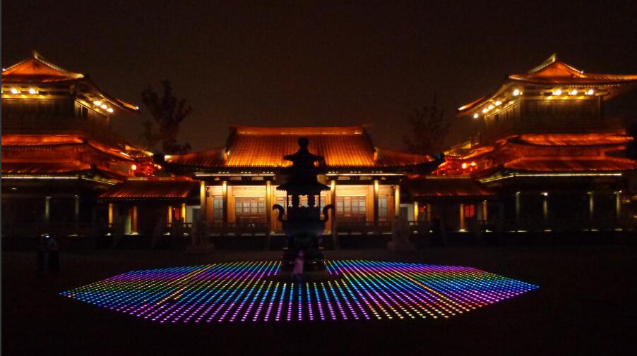 万象城（中国）的国潮经典实木家具（红橡金秋）系列实木家具